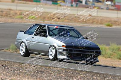 media/Oct-01-2022-Team Topak Racing (Sat) [[f860fb51be]]/2-Inter Low 2/session 1 turn 3/